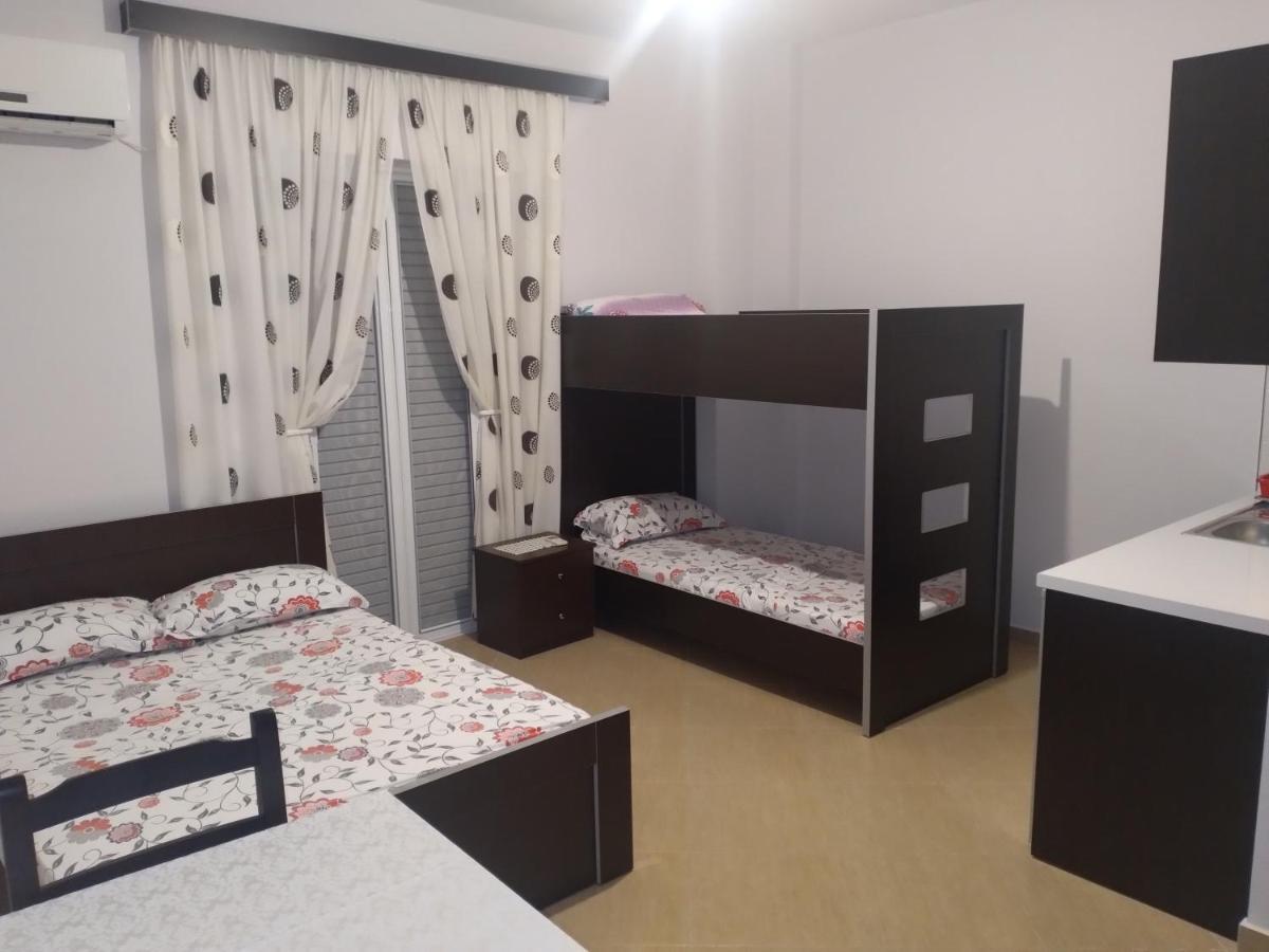 Xuxi Apartments Lukovë Eksteriør billede