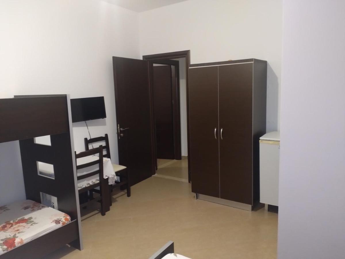 Xuxi Apartments Lukovë Eksteriør billede