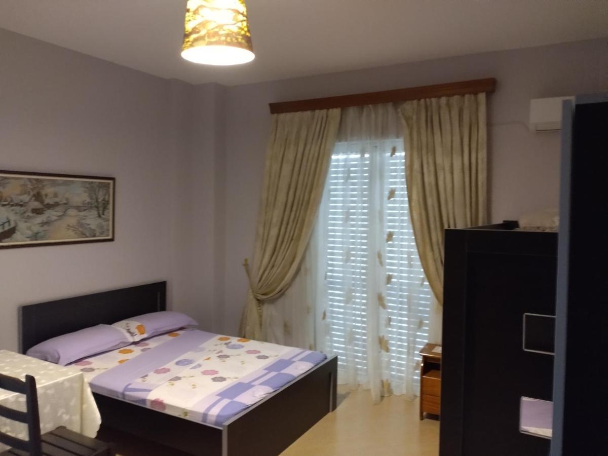Xuxi Apartments Lukovë Eksteriør billede