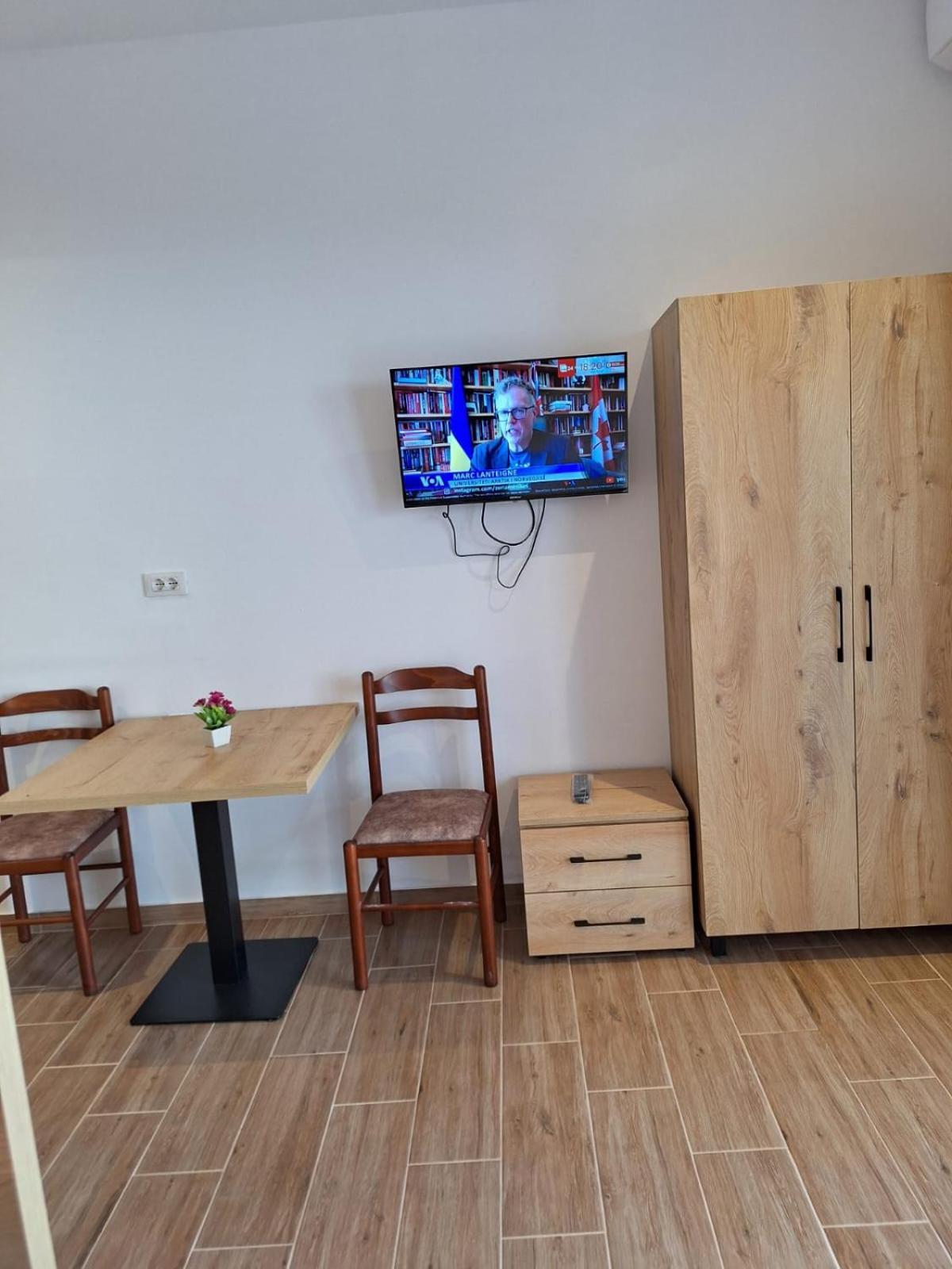 Xuxi Apartments Lukovë Eksteriør billede