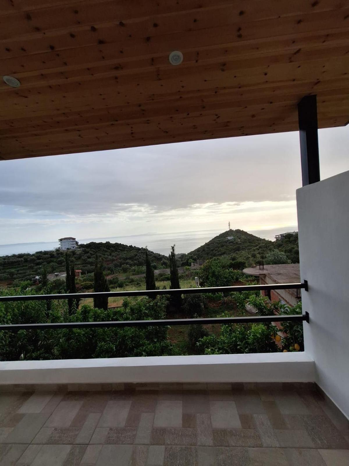Xuxi Apartments Lukovë Eksteriør billede