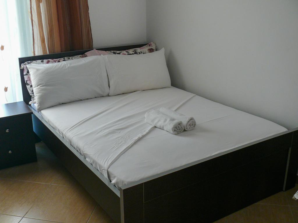 Xuxi Apartments Lukovë Eksteriør billede
