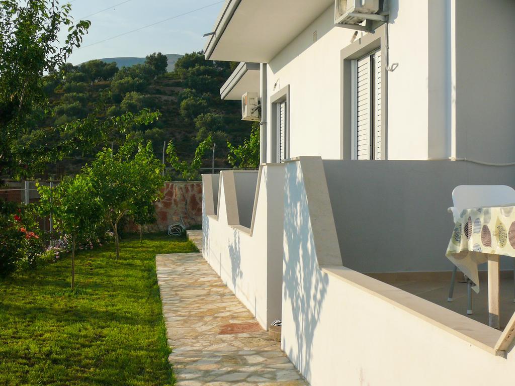 Xuxi Apartments Lukovë Eksteriør billede